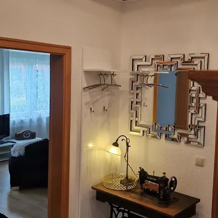 Stadtrand Wilhelmshaven Alojamento de Turismo Selvagem *