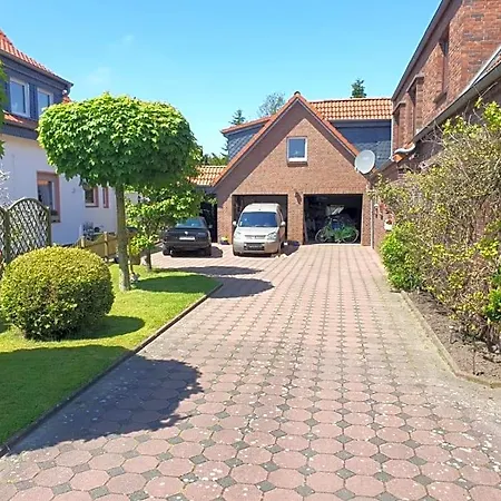 אכסניה Stadtrand Wilhelmshaven שורטנס