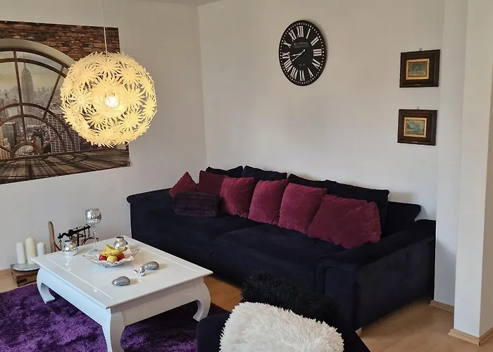 Stadtrand Wilhelmshaven Деревянный коттедж